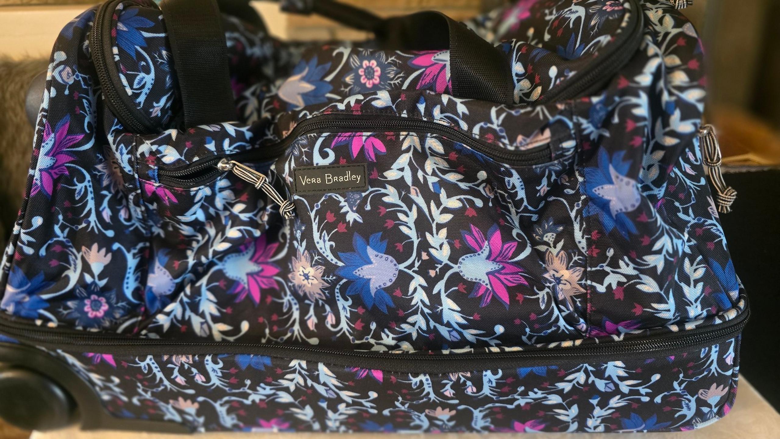 Vera Bradley Foldable Rolling Duffle Bag-Like New!