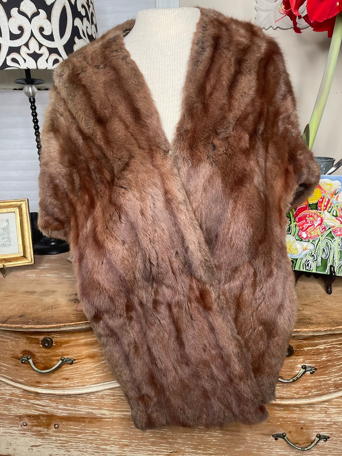Luxurious Vintage Real mink stole wrap