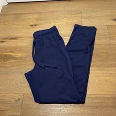 Size 4 lululemon dance studio pants dupes