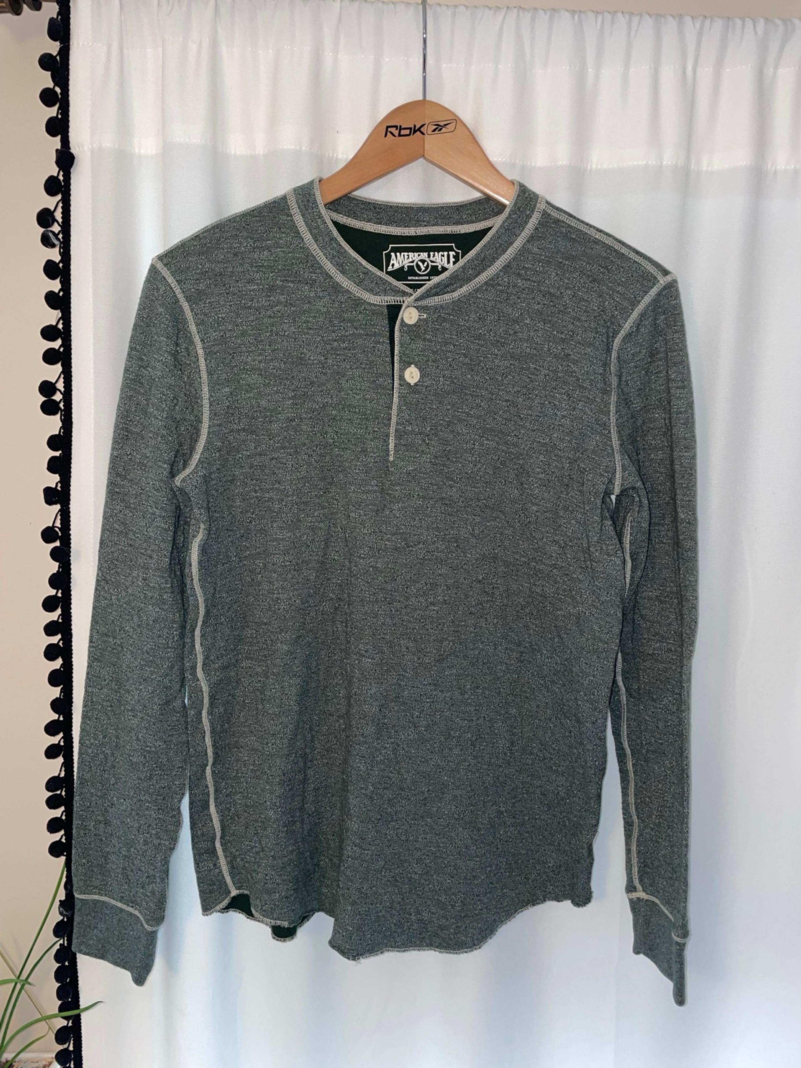 American Eagle men's XS green Henley soft long sleeve shirt buttons AE