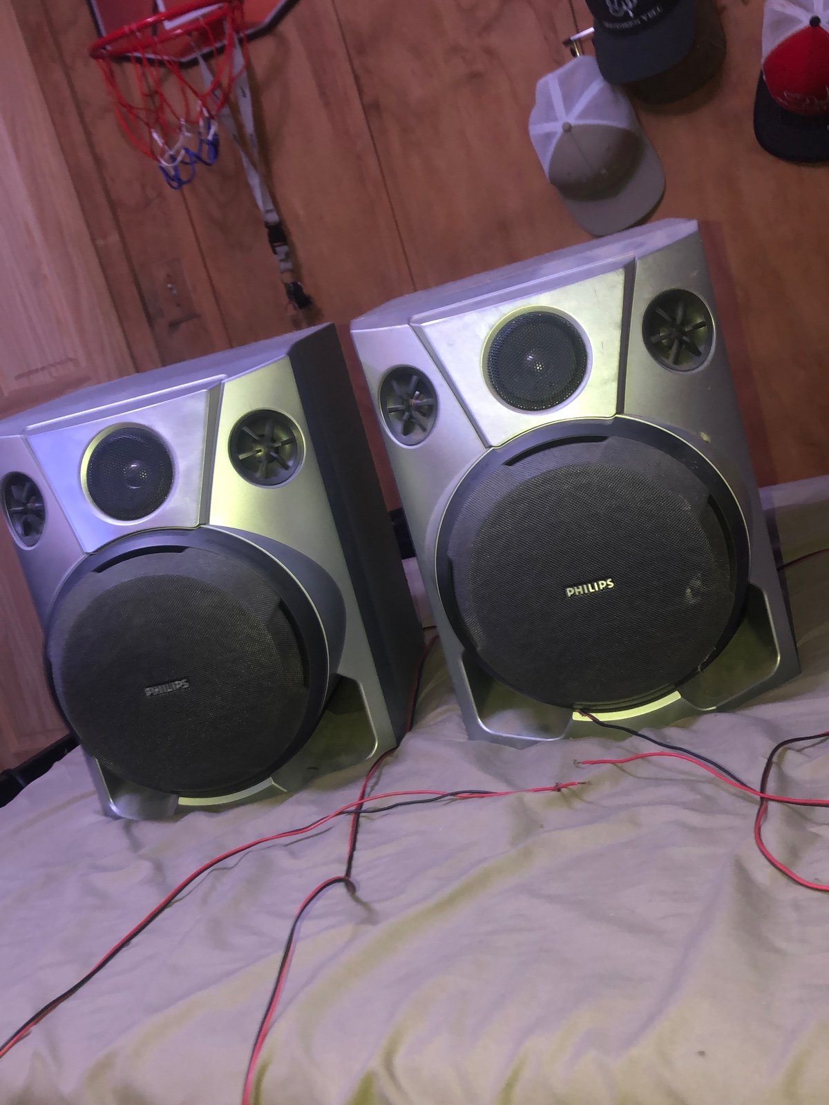 phillips speakers