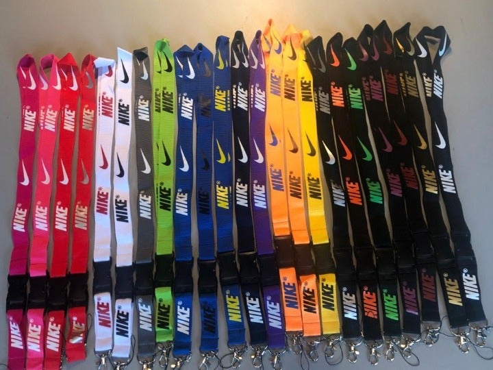 20 PACK NIKE Detachable Lanyards