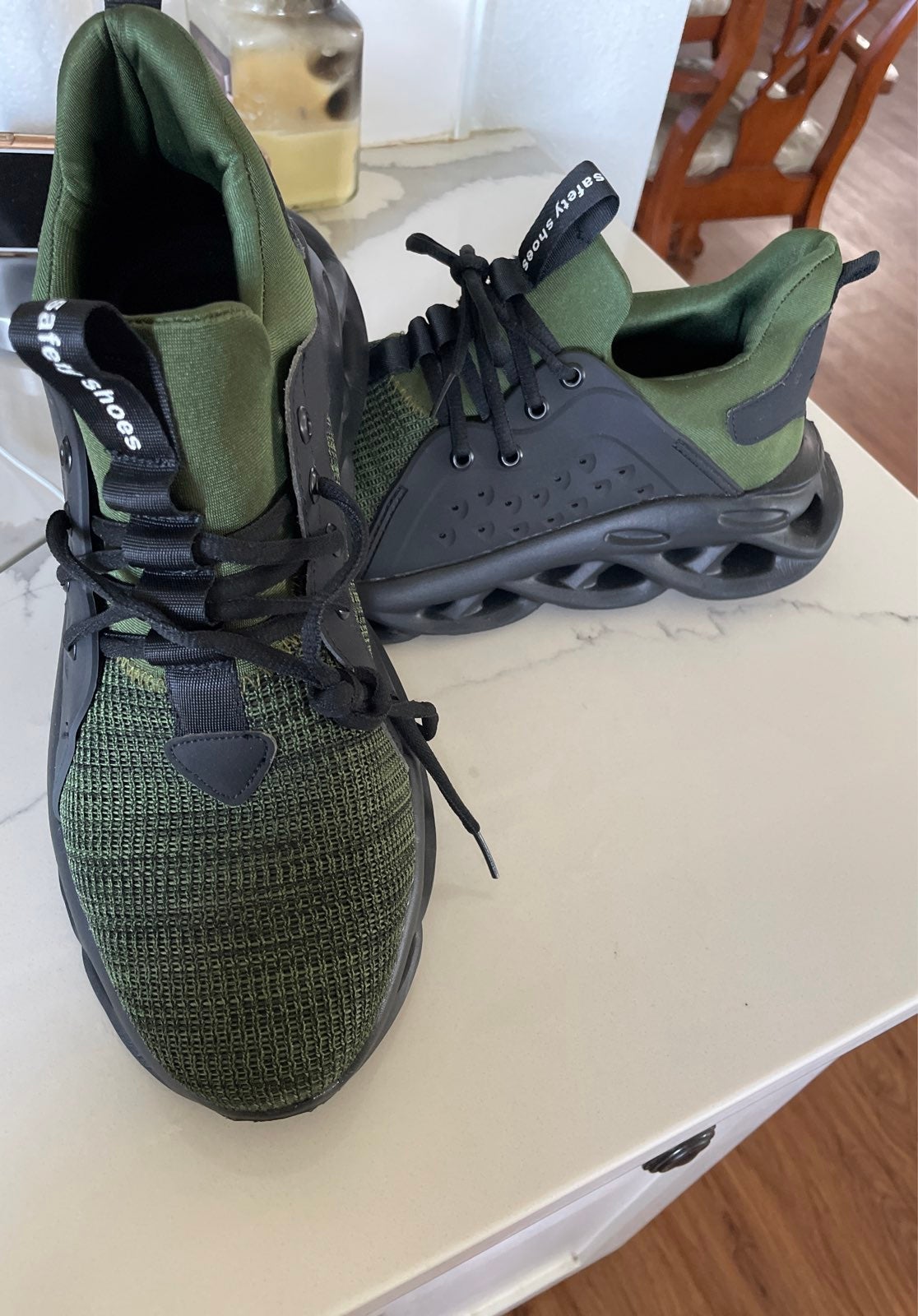 Safety work shoes steel toe sz Eu 46 US= 12-13 brand new