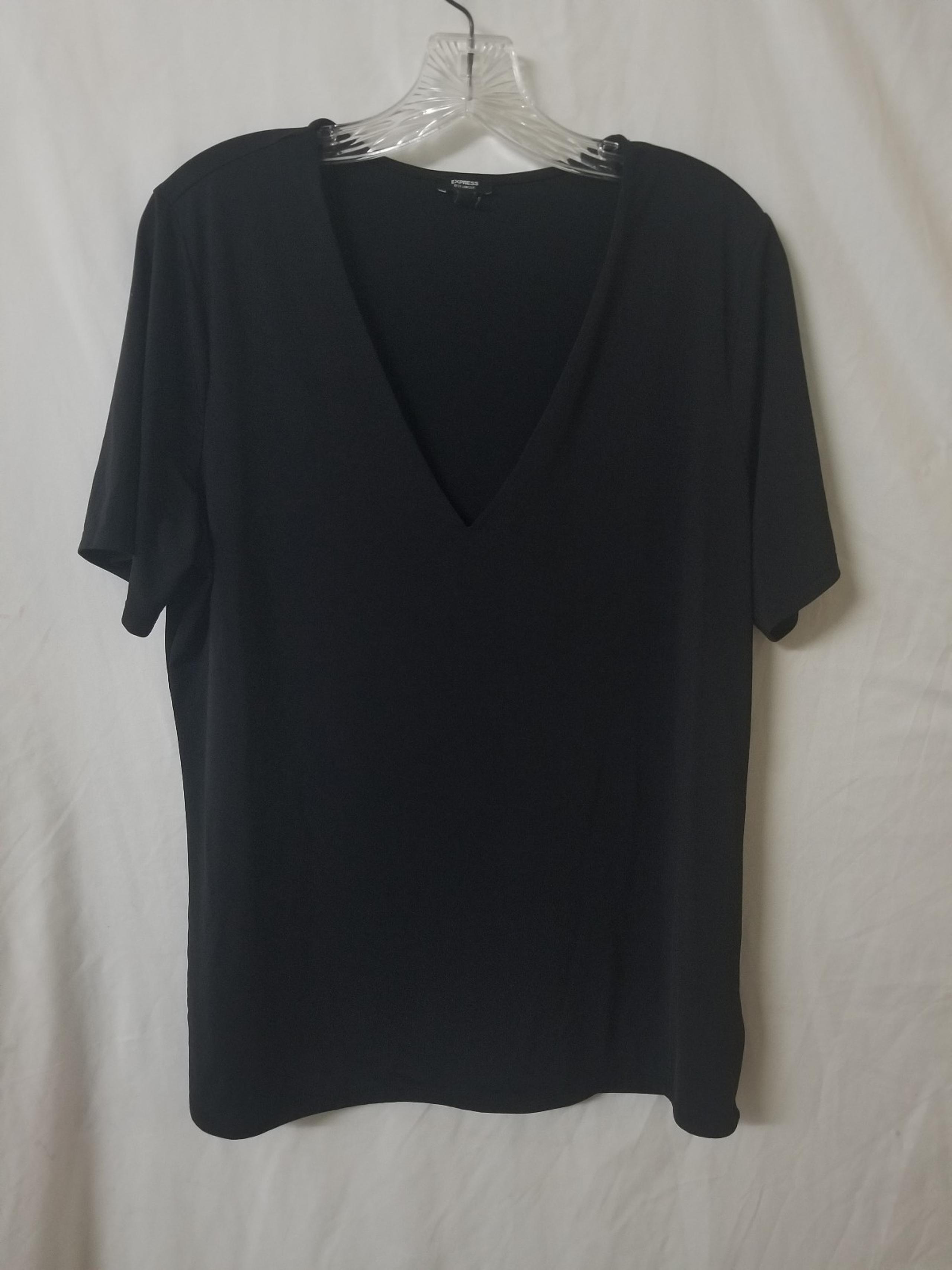 Womens EXPRESS BODY CONTOUR Silky Soft Black Tee Shirt V-Neck Size XL