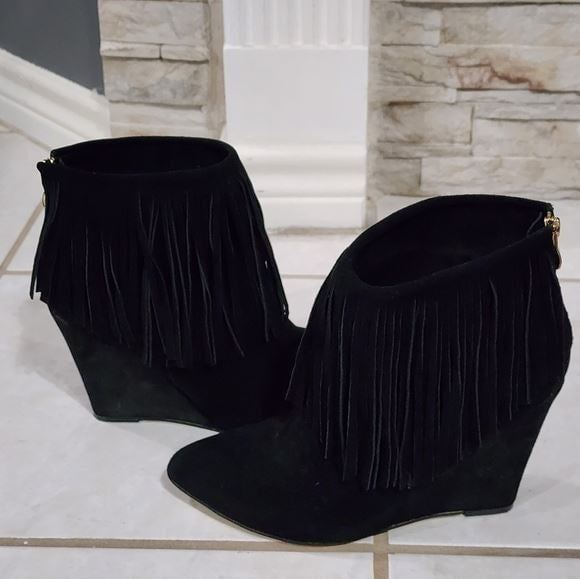 Chinese Laundry Arctic Fringed Ankle Boots Wedges black Suede women's size 10