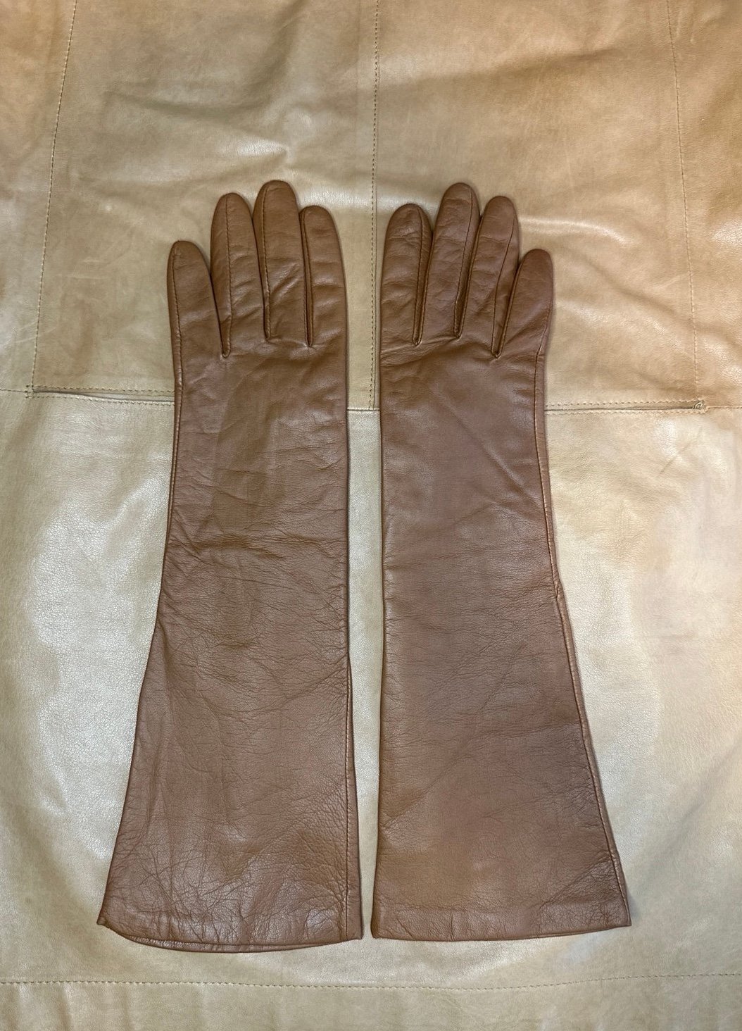 Talbots Camel Leather Opera Lenth Gloves