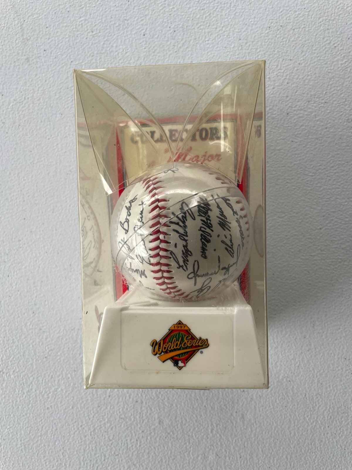 Autographed Baseball 1997 World Series