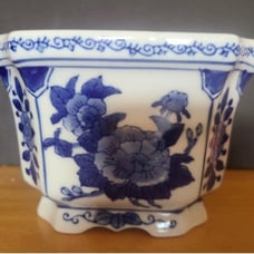Vintage Porcelain ROYAL DELFT 6x6 FOOTED Bowl