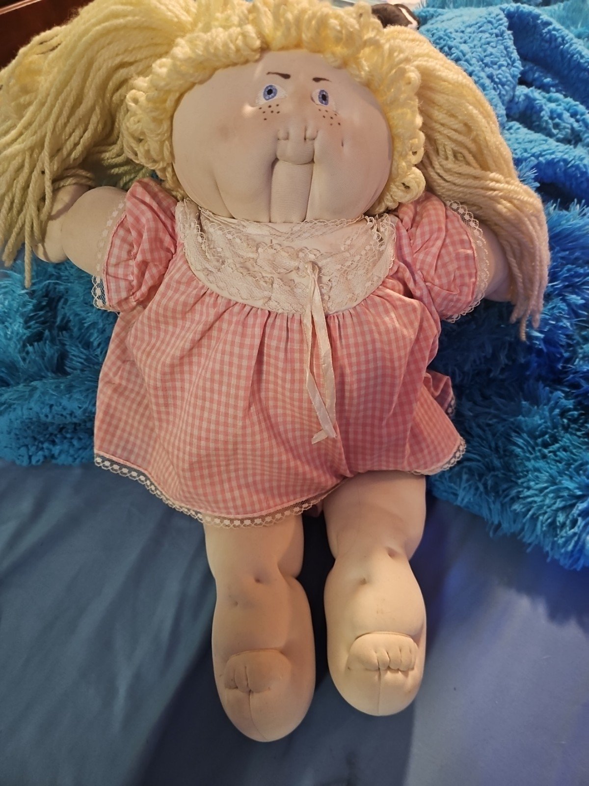 Cabbage Patch Large vintage Doll.