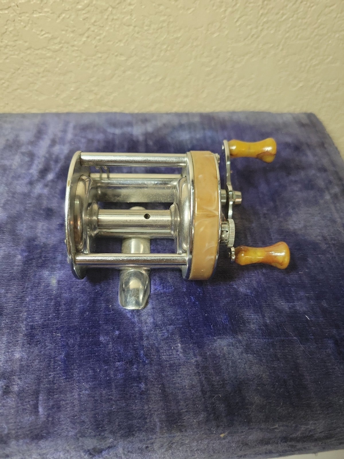Vintage Sportsman 1721 model E Kalamazoo Tackle Co Casting Reel