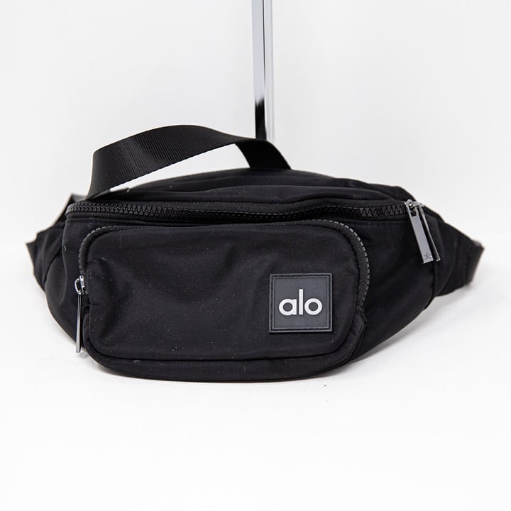 NEW 2-Pack Aloha Black, Crossbody. 8