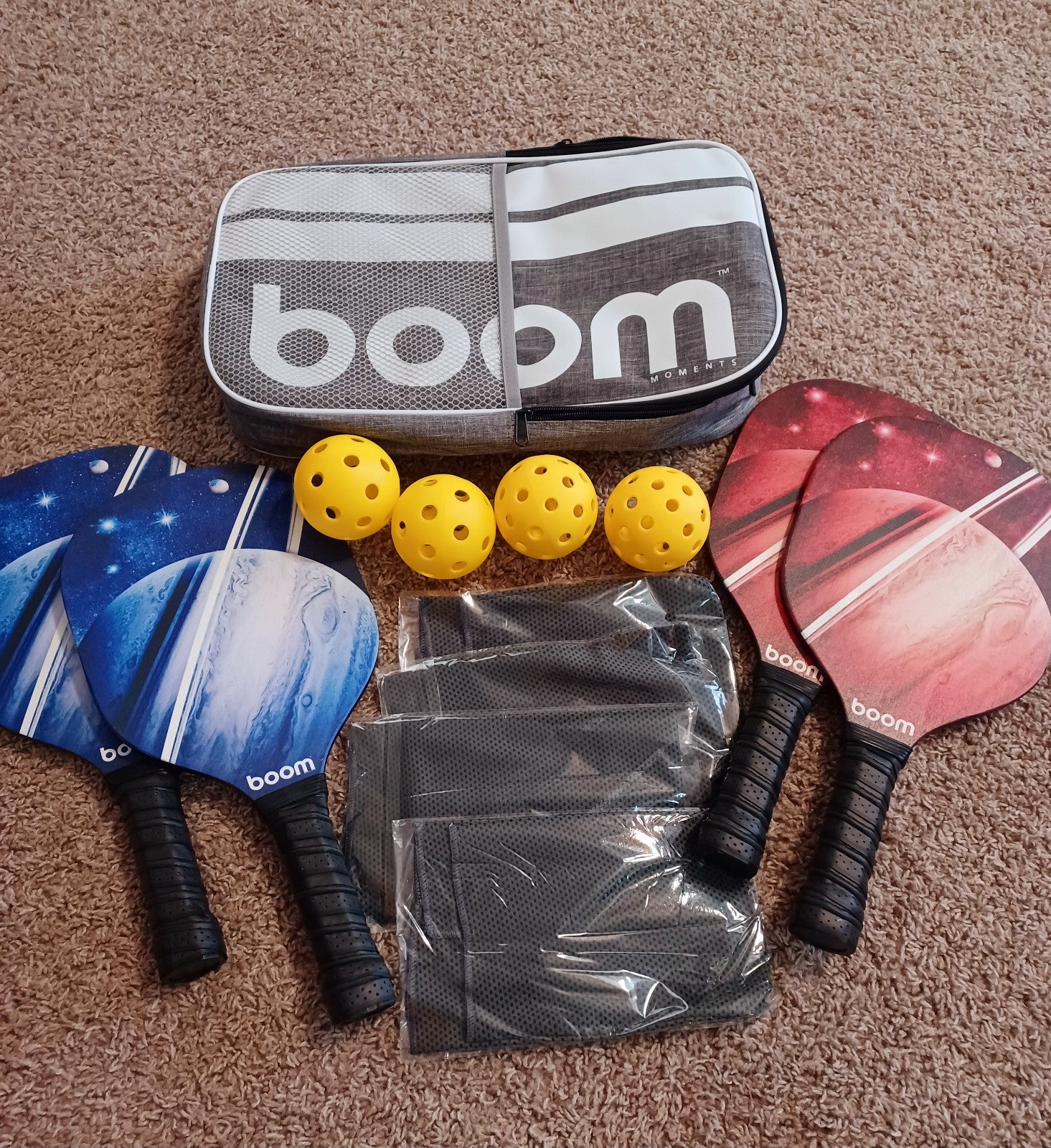 Pickleball Set 4 paddles 4 Balls cooling towels carrying case pickle ball