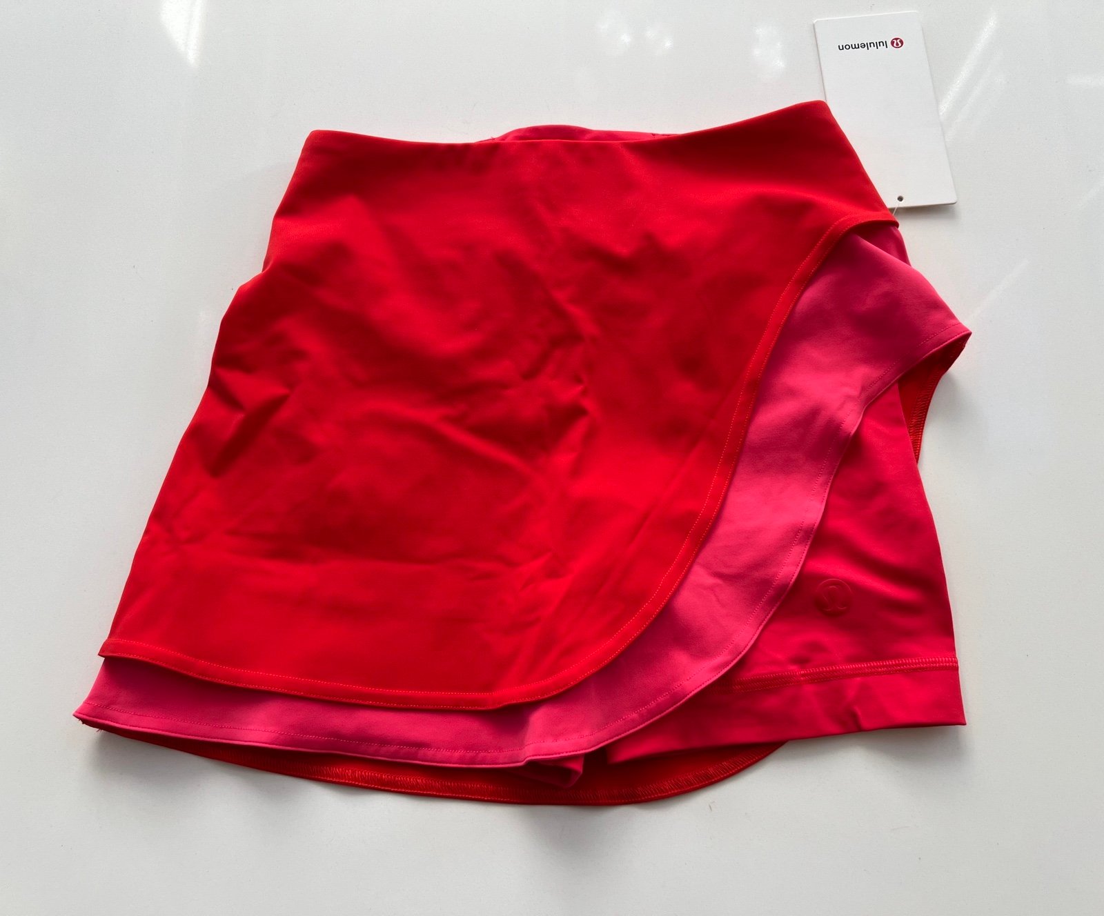 NWT Lululemon Asymmetrical Layered HR Tennis Skirt ~ Lip Gloss Pink Red ~ Sz 2