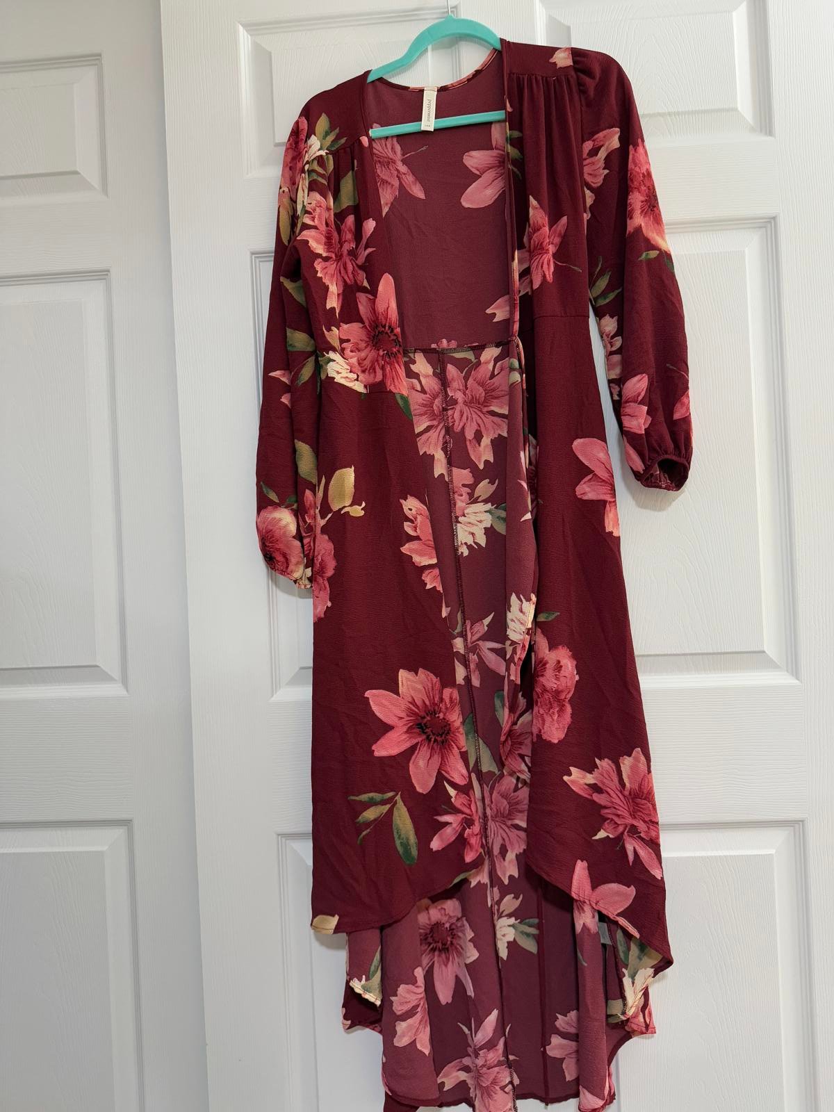 Peppermill Women's Floral Long Sleeve Wrap/Dress