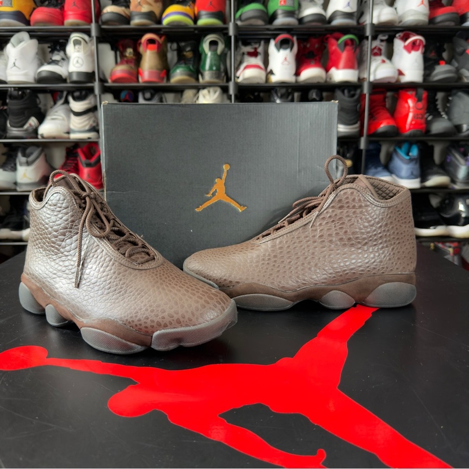 2015 Air Jordan Horizon Premium ‘Brown Croc’ Size 8 Mens