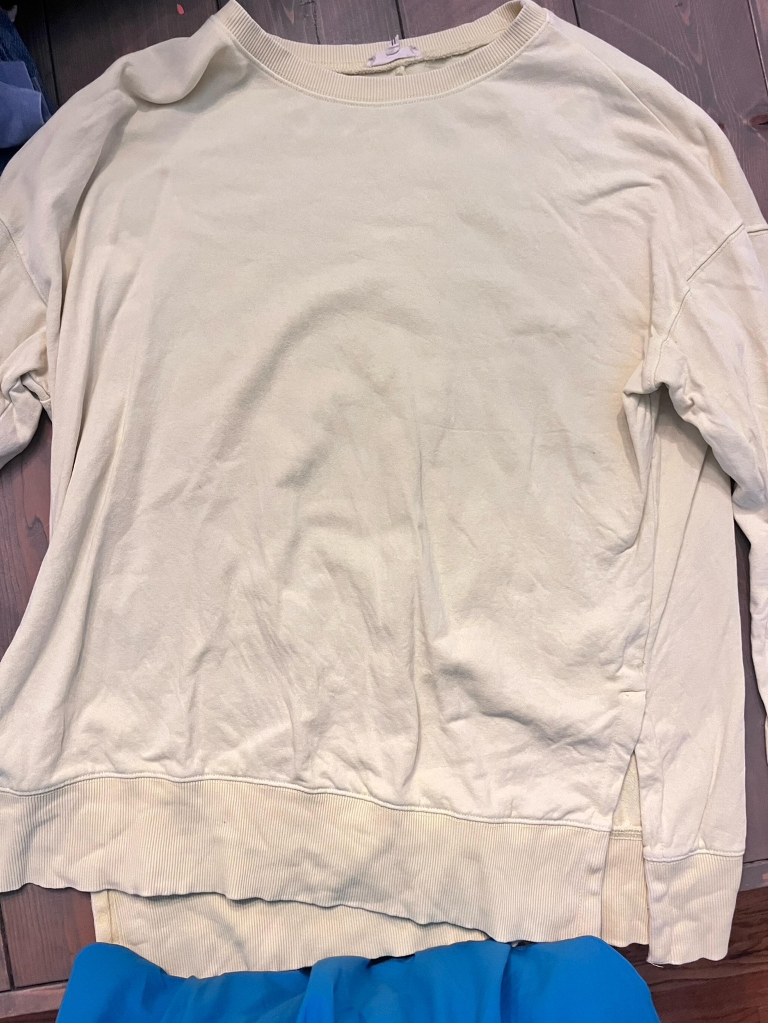Women's Easel Sweatshirt