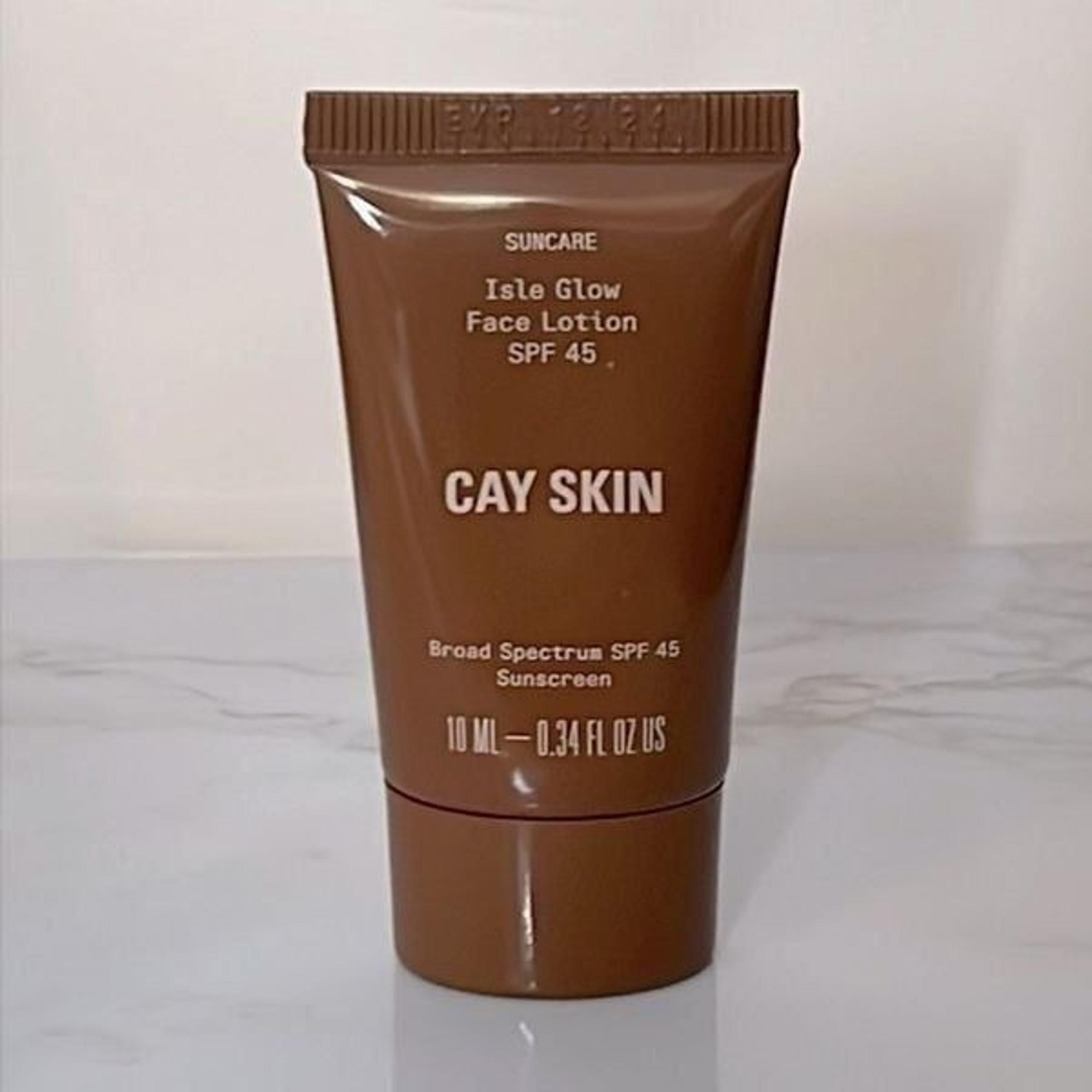CAY SKIN Isle Glow Face Lotion SPF 45
