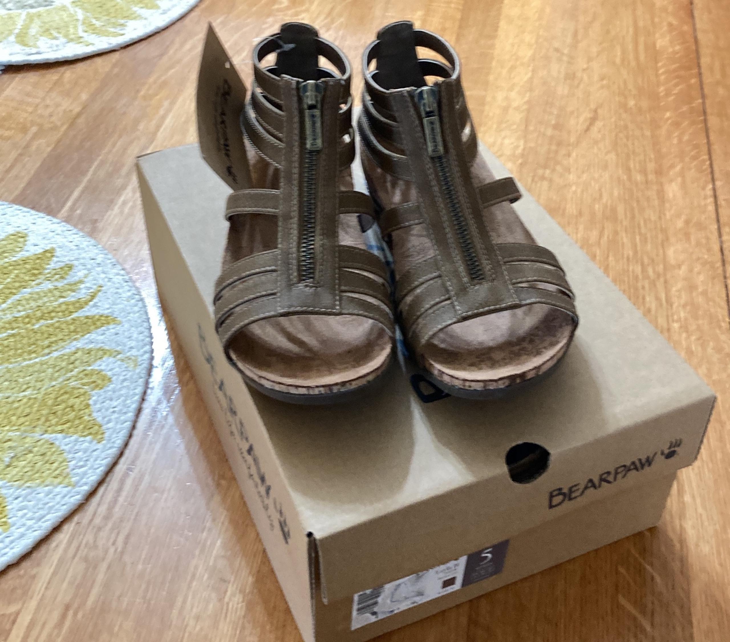 Bear paw sandals