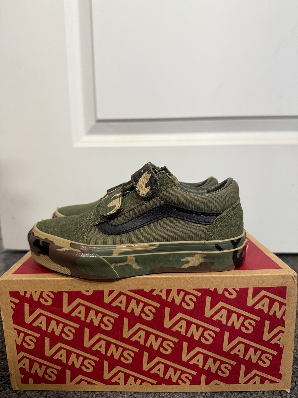NIB camo Vans