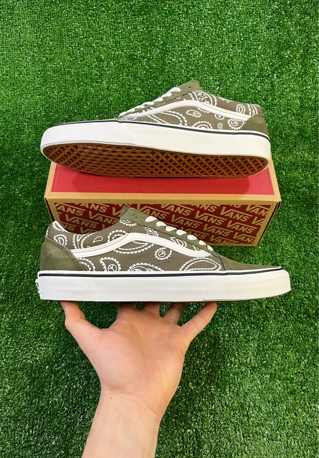 Size 12 Vans Old Skool (Peace Paisley) Grape Lea VNOA5KRFBOF NEW