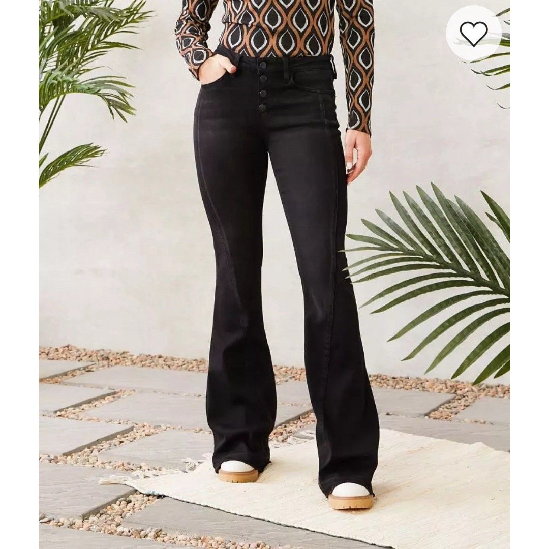 Women's Kancan Kurvy Mid Rise Plus Size 36 Super Flare Stretch Jeans Black