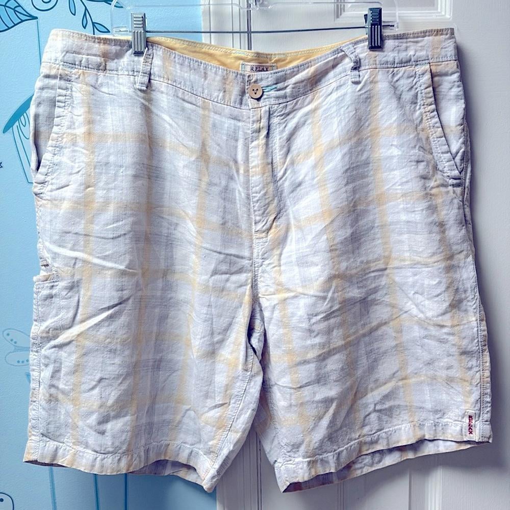 Tommy Bahama Relax Flat Front 100% Linen Men's Plaid White Yellow Shorts Size 40