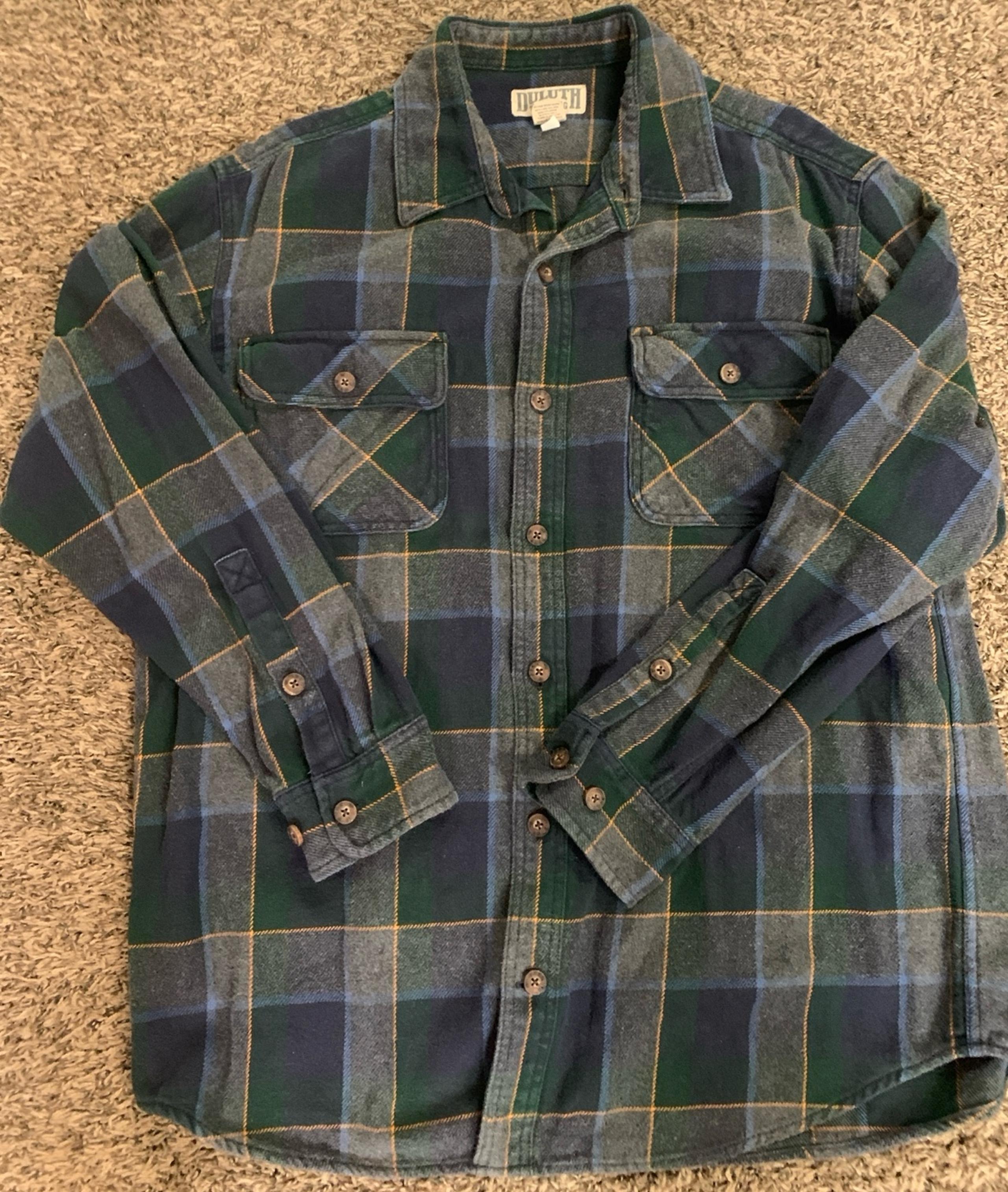 Duluth Trading shirt men’s large blue green plaid funnel long sleeve button up