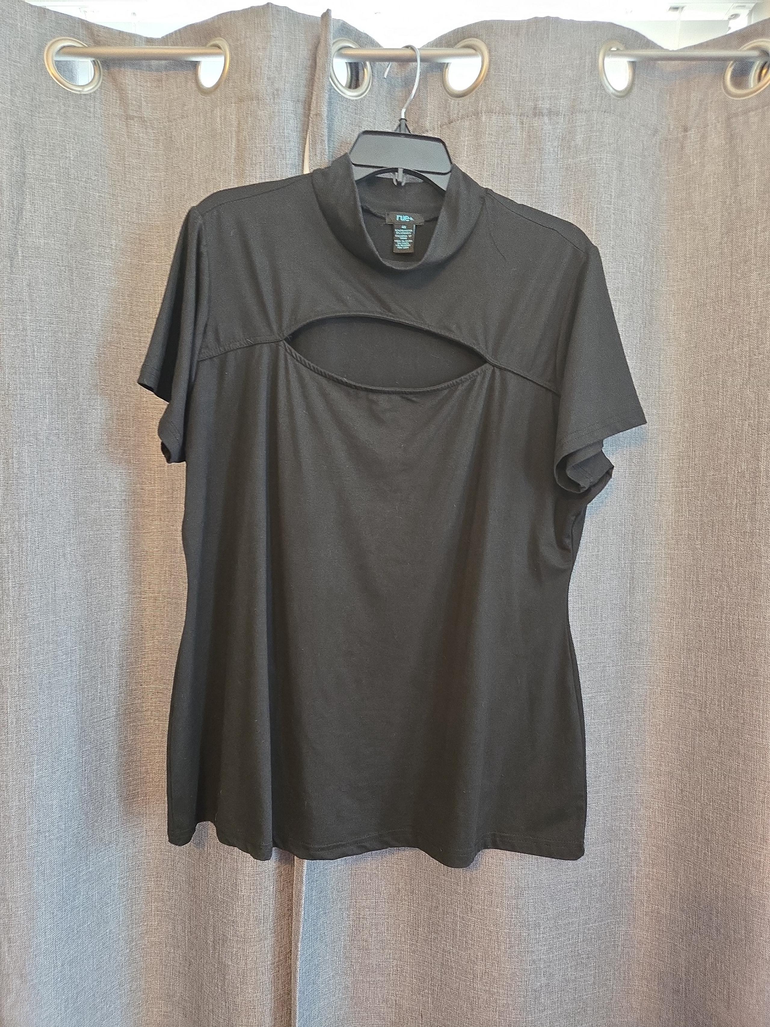 Rue+ short-sleeved top