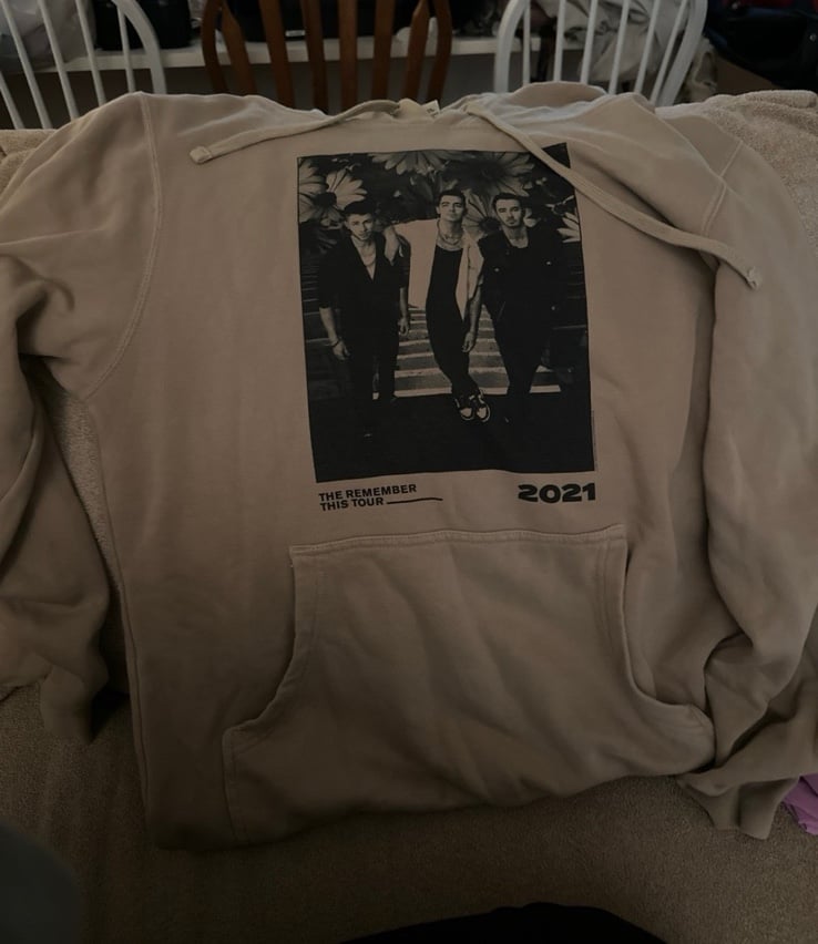 Jonas brothers merch
