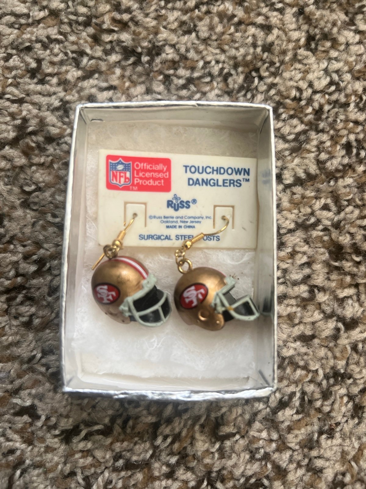 Vintage NFL 49ers earrings