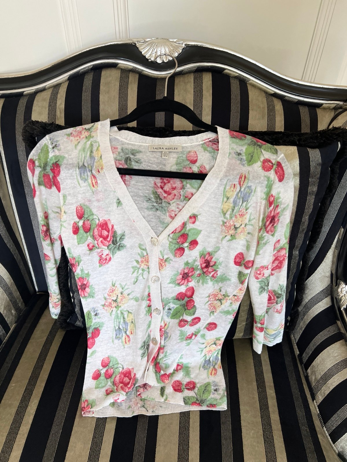 sleeve top