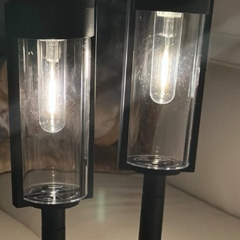 6 Pack Solar Outdoor Lights, Waterproof Auto On/Off Solar Garden Lights