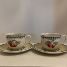 Villeroy & Boch French Garden breakfast cups & Saucers (2)