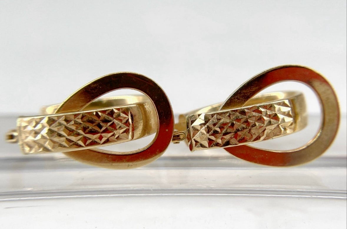 14K YELLOW GOLD DIAMOND CUT HOOP ITALY EARRINGS