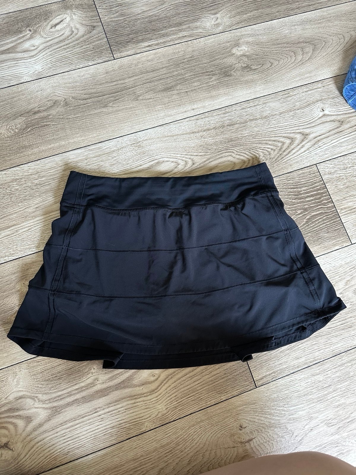 Lululemon pace rival skort long