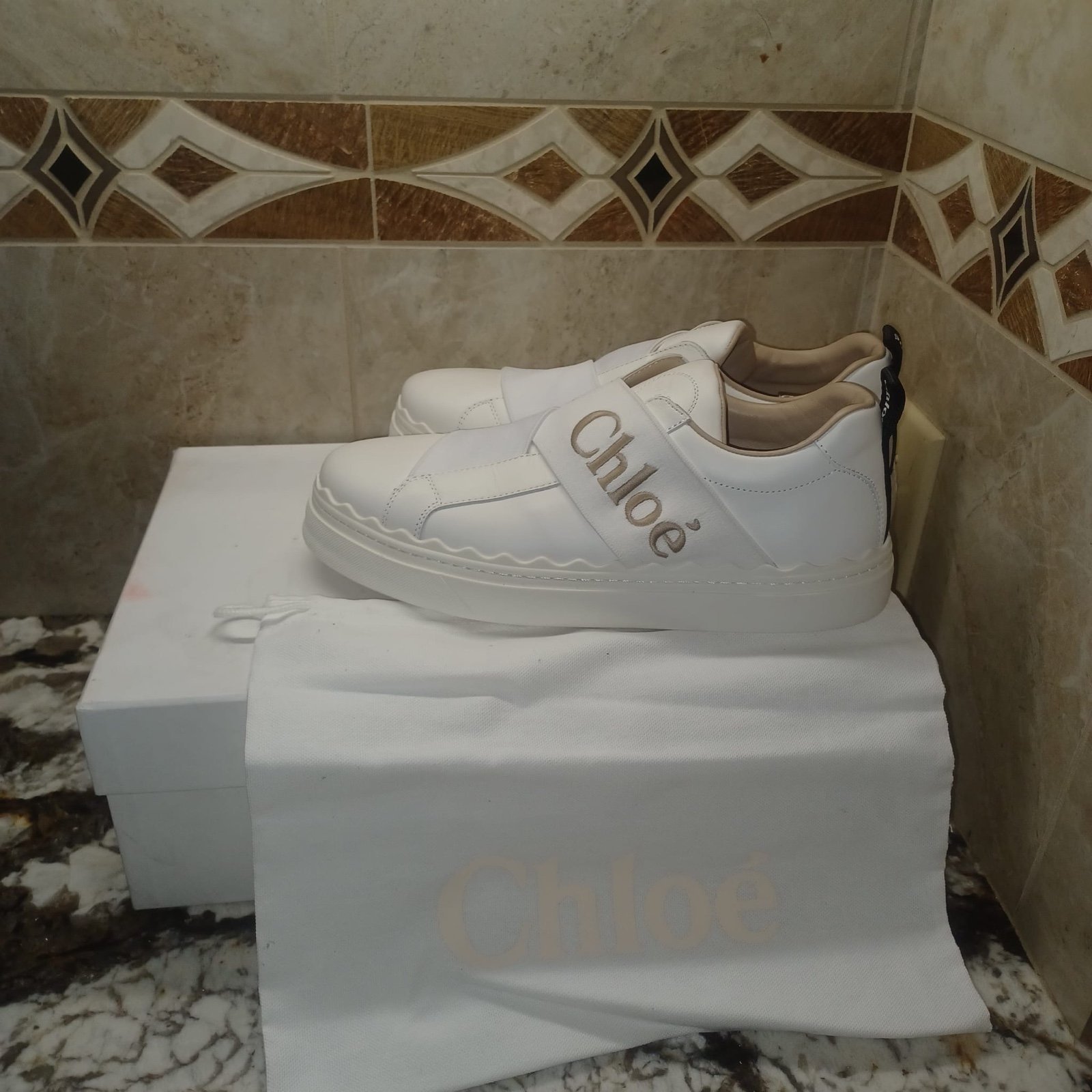 Chloe ladies sneakers new