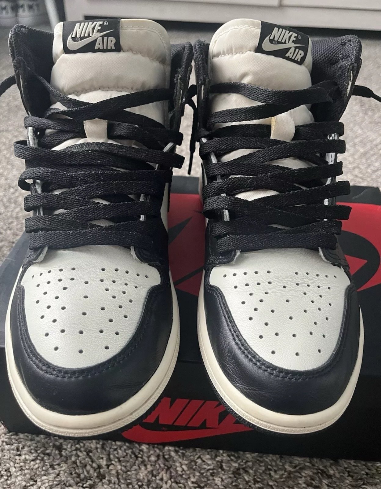 Size 8- Jordan 1 Retro OG High Dark Mocha Super CLEANNNNN!!!! With Box!