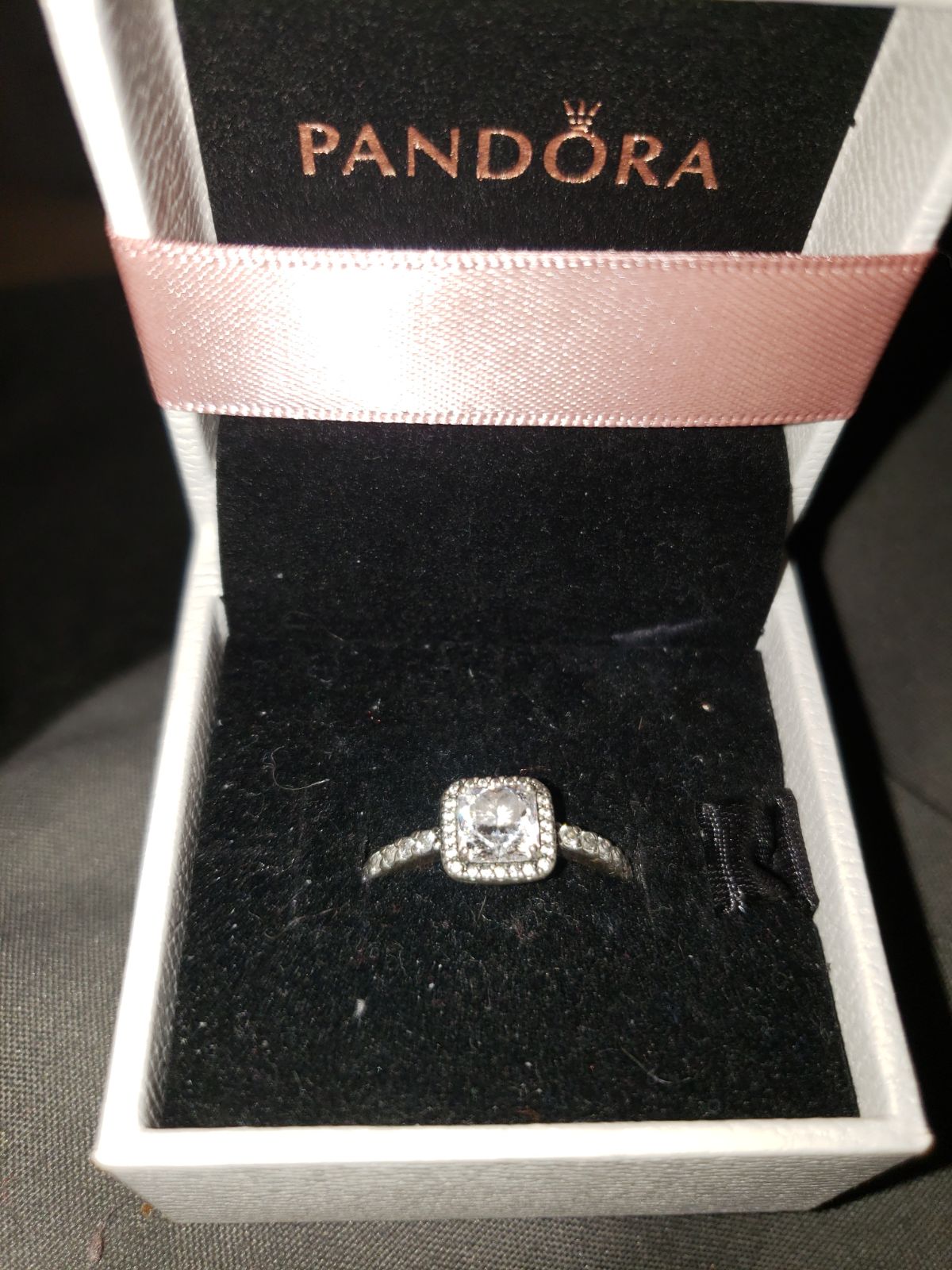 Pandora Ring