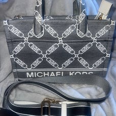 Micheal kors tote bag