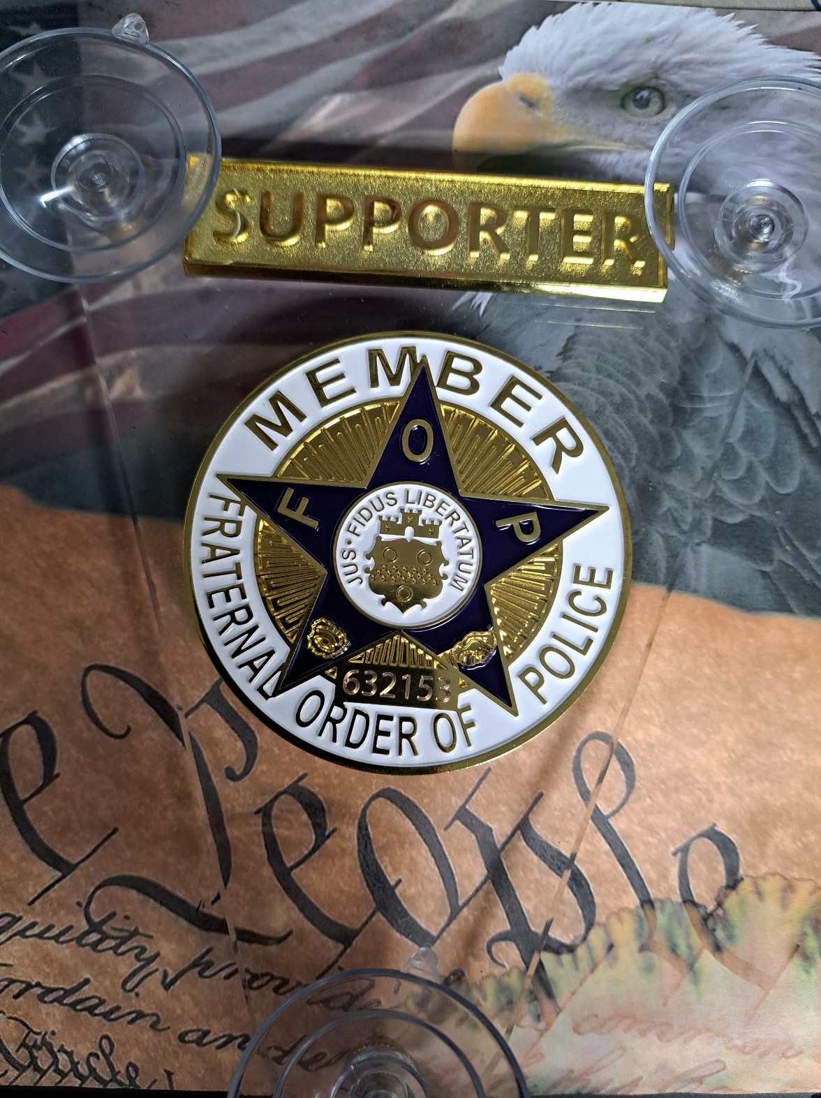 NOVELTY FRATERNAL ORDER OF POLICE WINDSHIELD CAR DASH ORNAMENT SUPPORTER