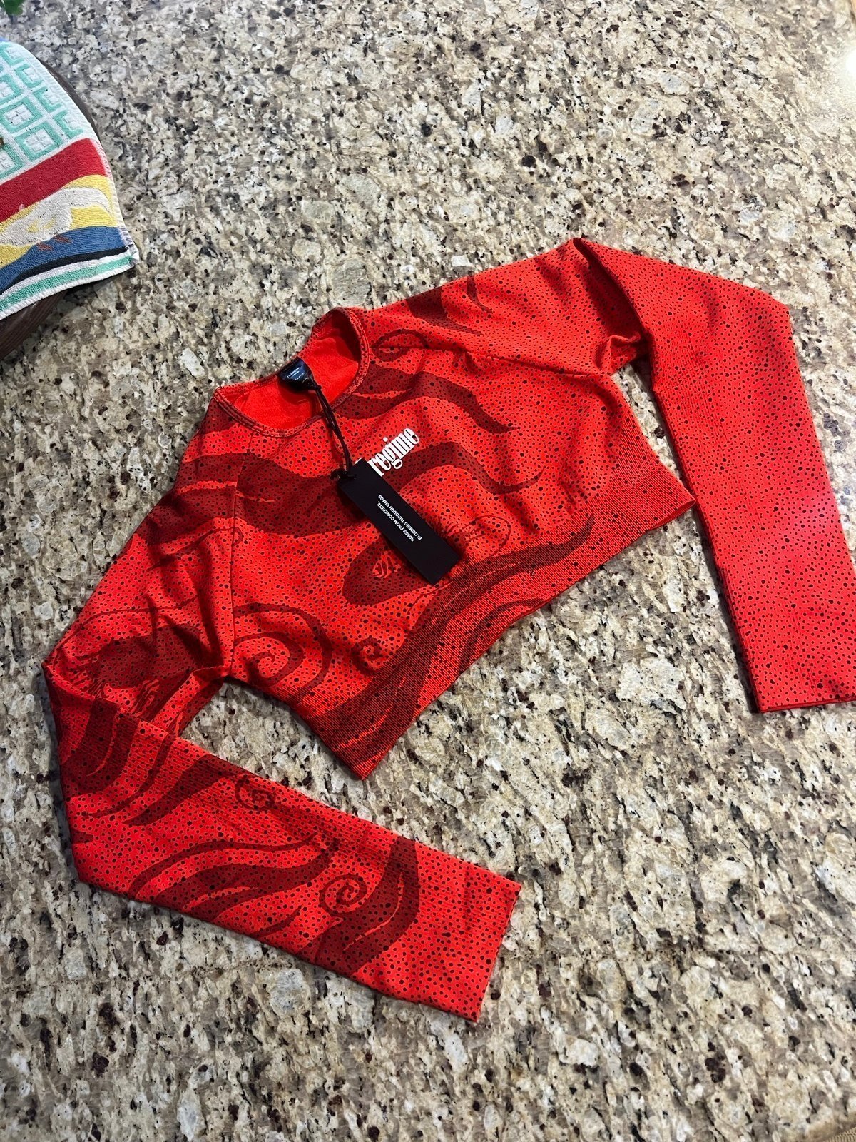 NWT Cicil Regime Red Chaos Kelly Seamless Long Sleeve Cropped Top in Red Chaos