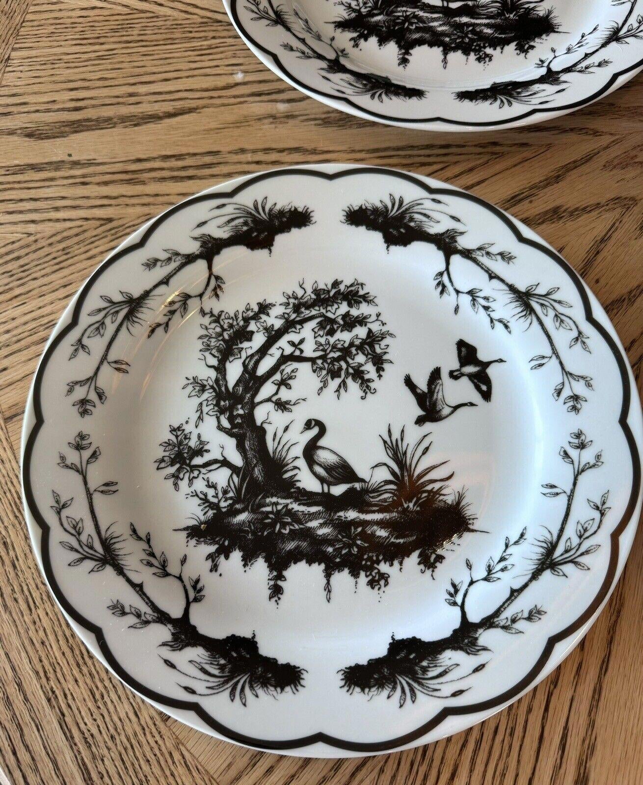 Set of 4 Dinner Plates I Godinger Canadian Flying Geese Black & White 10.5