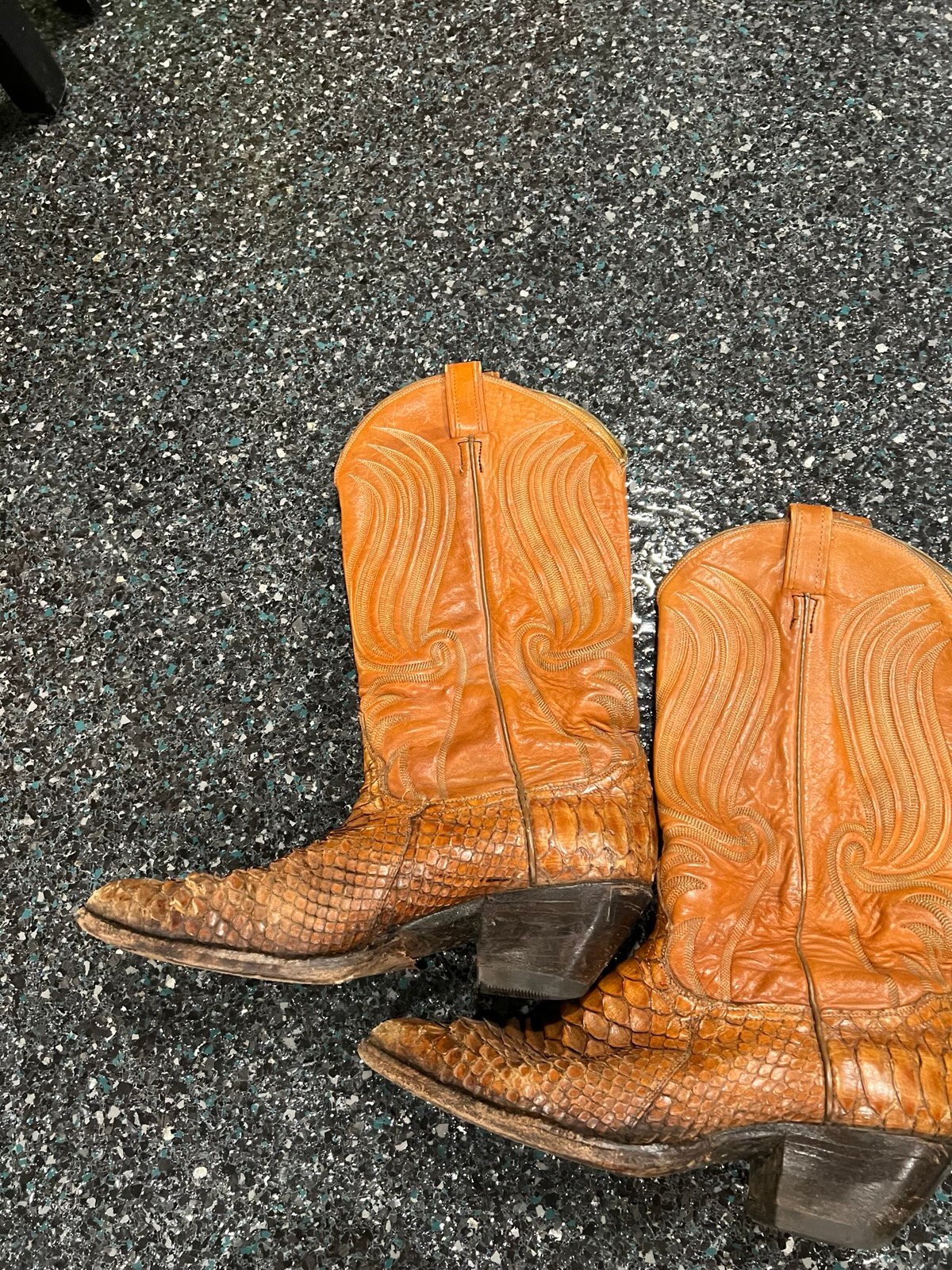 Tony Lama Western Boots Brown Leather Men's Size 9.5 D Country Biker 5159