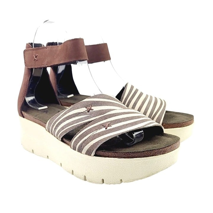 OTBT Montauk Sandals - Size 8