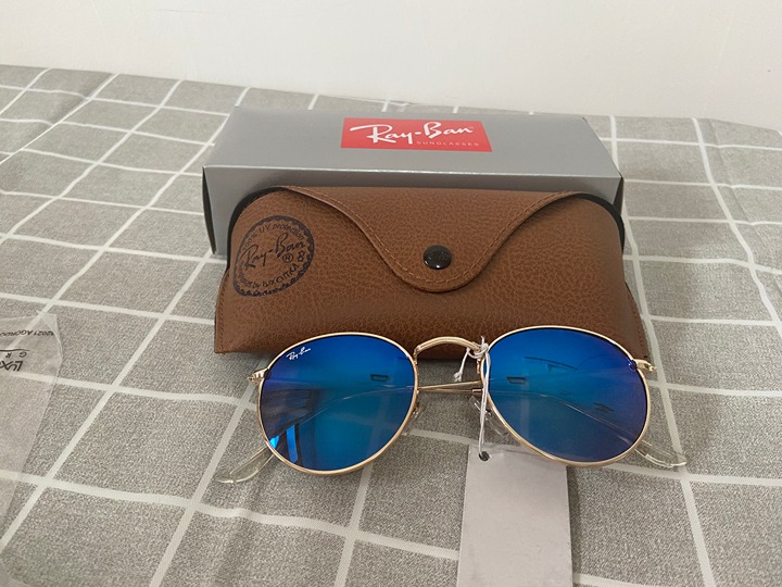 RB Blue Mirrored Round Sunglasses