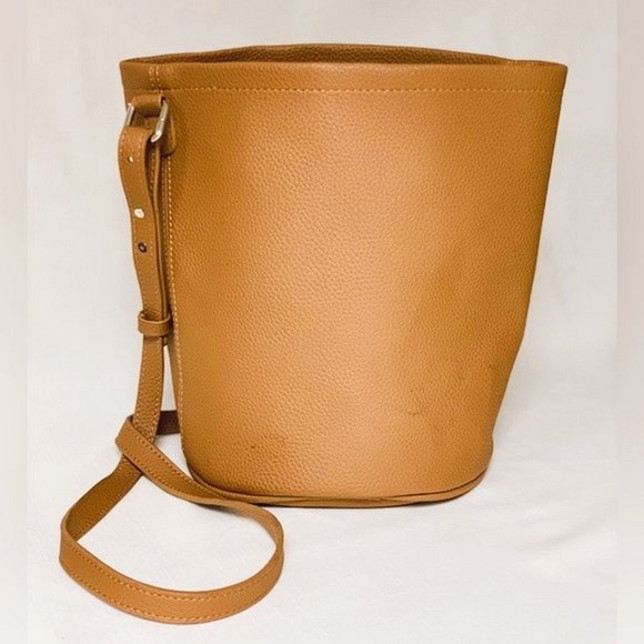 HANDBAG REPUBLIC Minimalist Bucket Shoulder/Crossbody Bag Brown Adjustable Strap