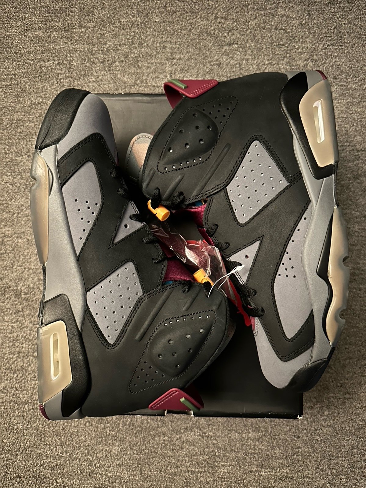 Nike Air Jordan 6 Retro “Bordeaux” Size 10.5 Men’s