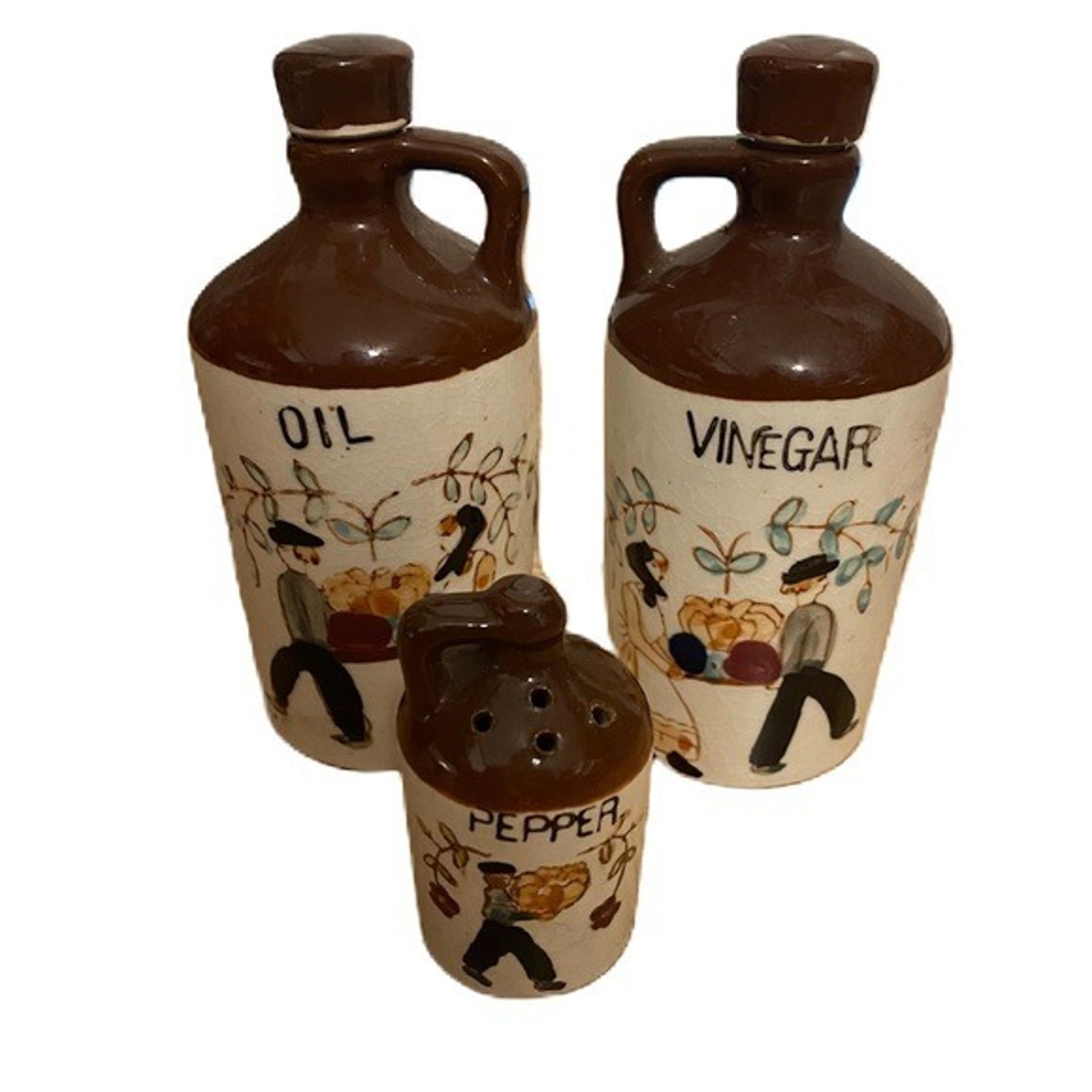 Vintage Amish Jug Oil Vinegar Pepper Containers Ceramic Condiment Holder Dining