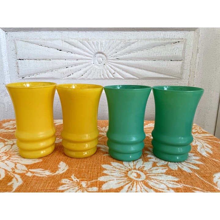 Vintage MCM Anchor Hocking Rainbow Juice Glasses Yellow Green