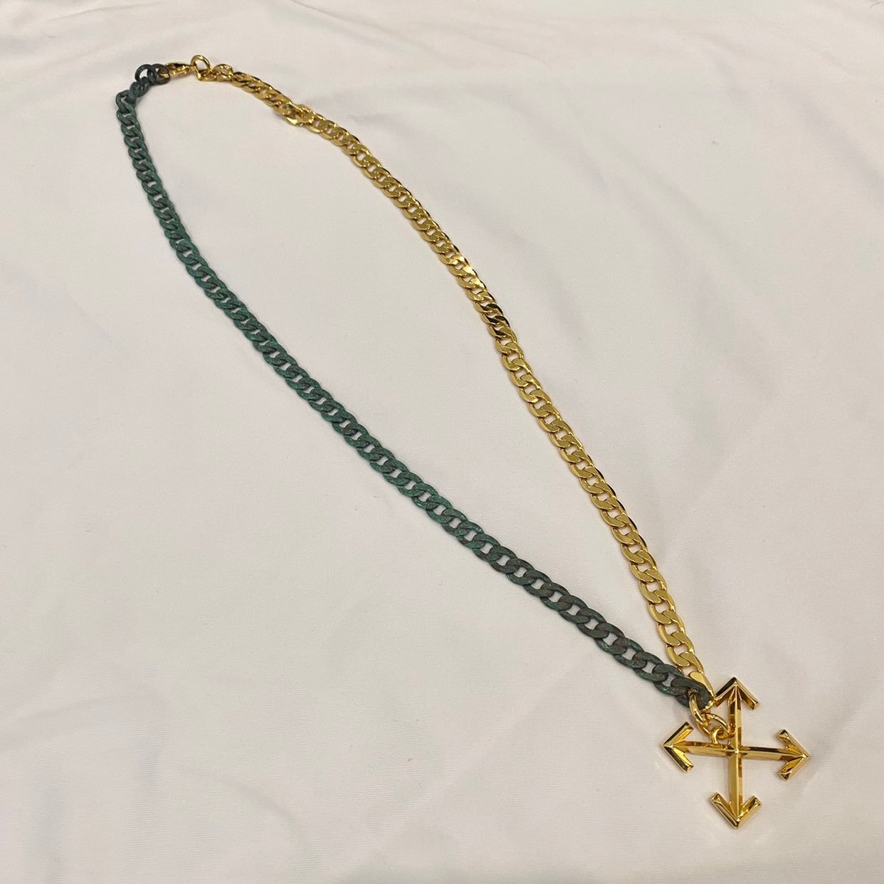 Off-White chain necklace